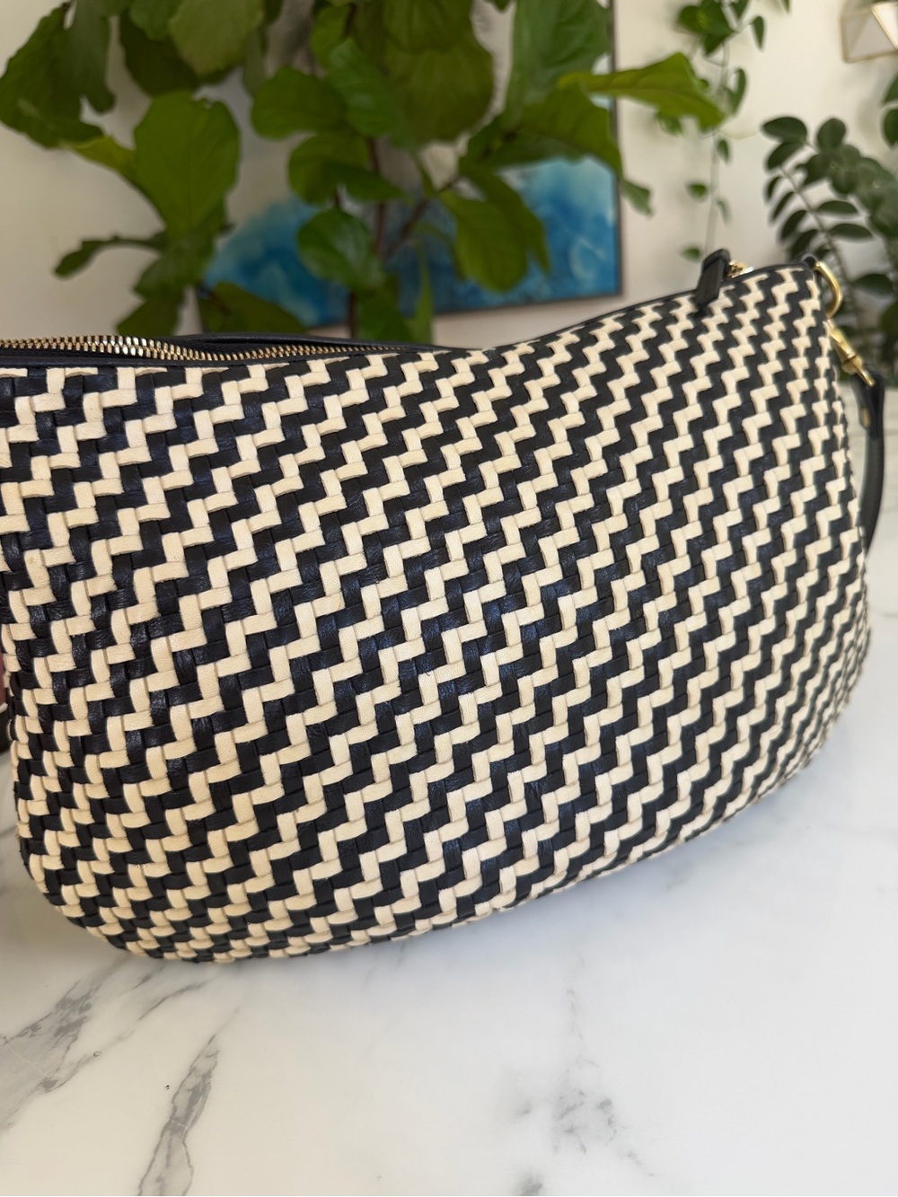 Clare V. Moyen Messenger Bag Black & Cream Woven Zig Zag Leather Crossbody - Picture 15 of 16